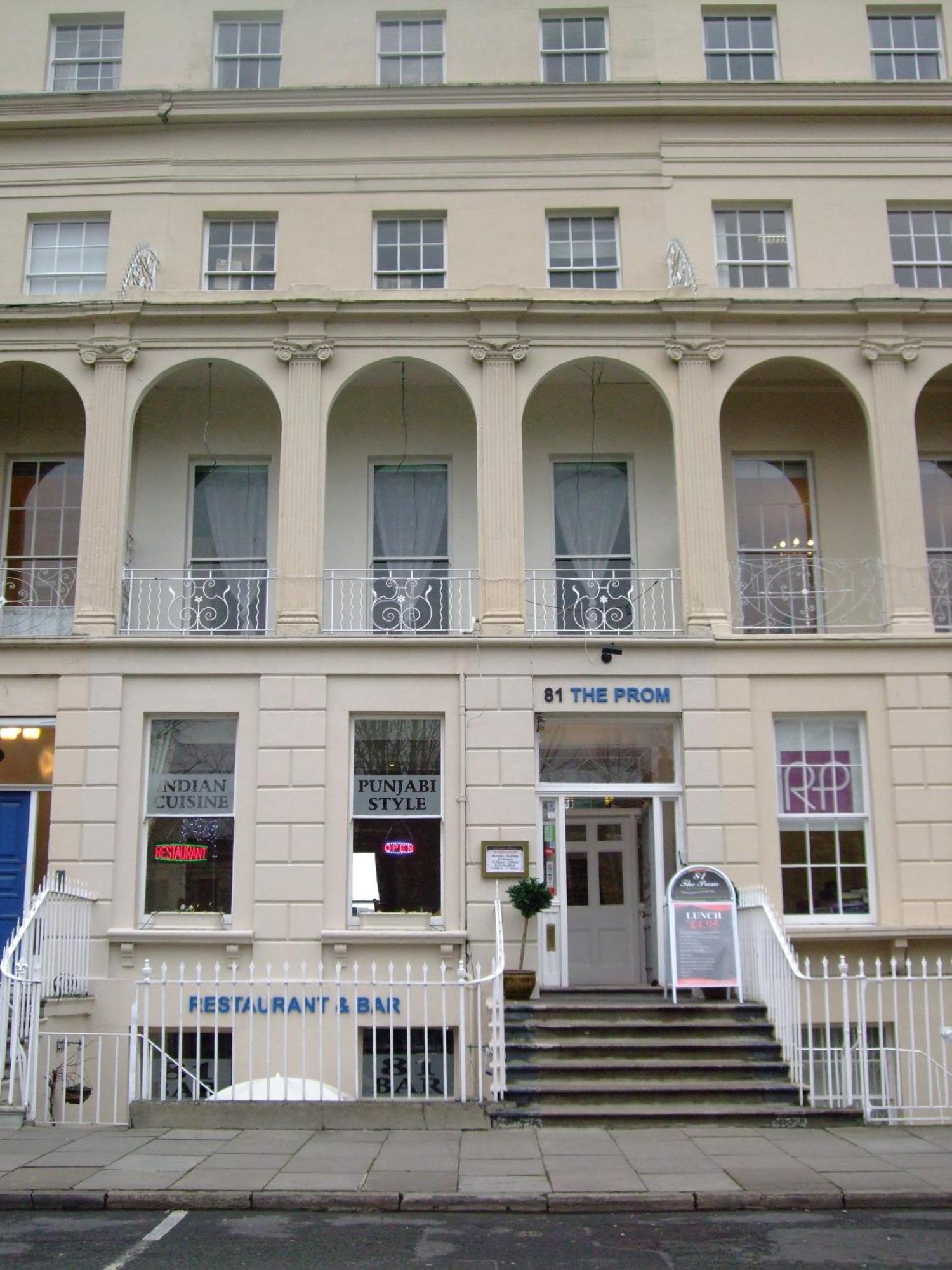 Rooms On The Prom Cheltenham Eksteriør billede