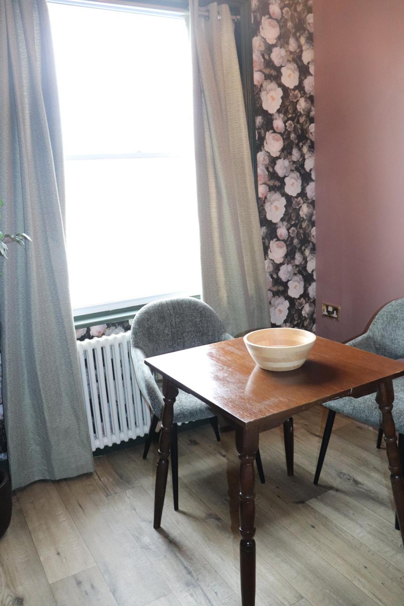 Rooms On The Prom Cheltenham Eksteriør billede