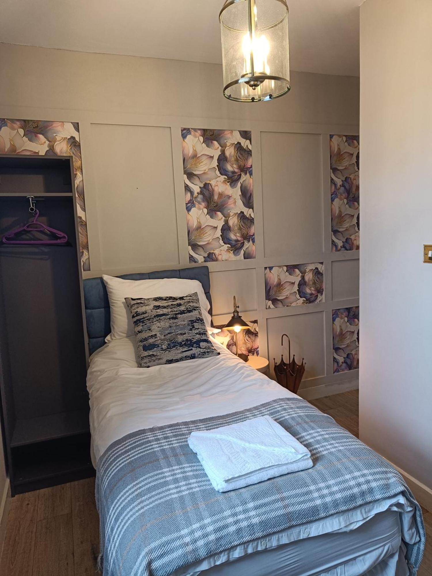 Rooms On The Prom Cheltenham Eksteriør billede